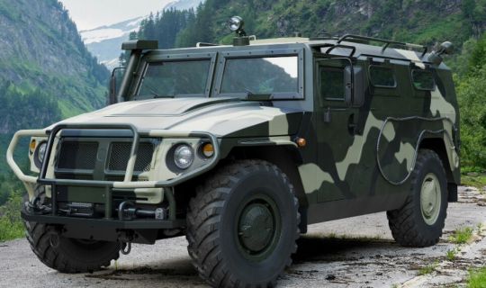 Armored vehicle bulletproof, anti-smashing glass project