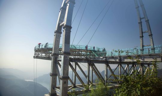 Beijing Shilin Gorge glass walkway project